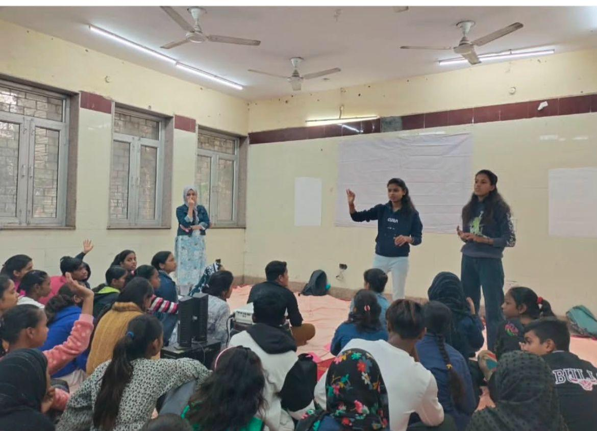 Kadam Badhate Chalo program in action